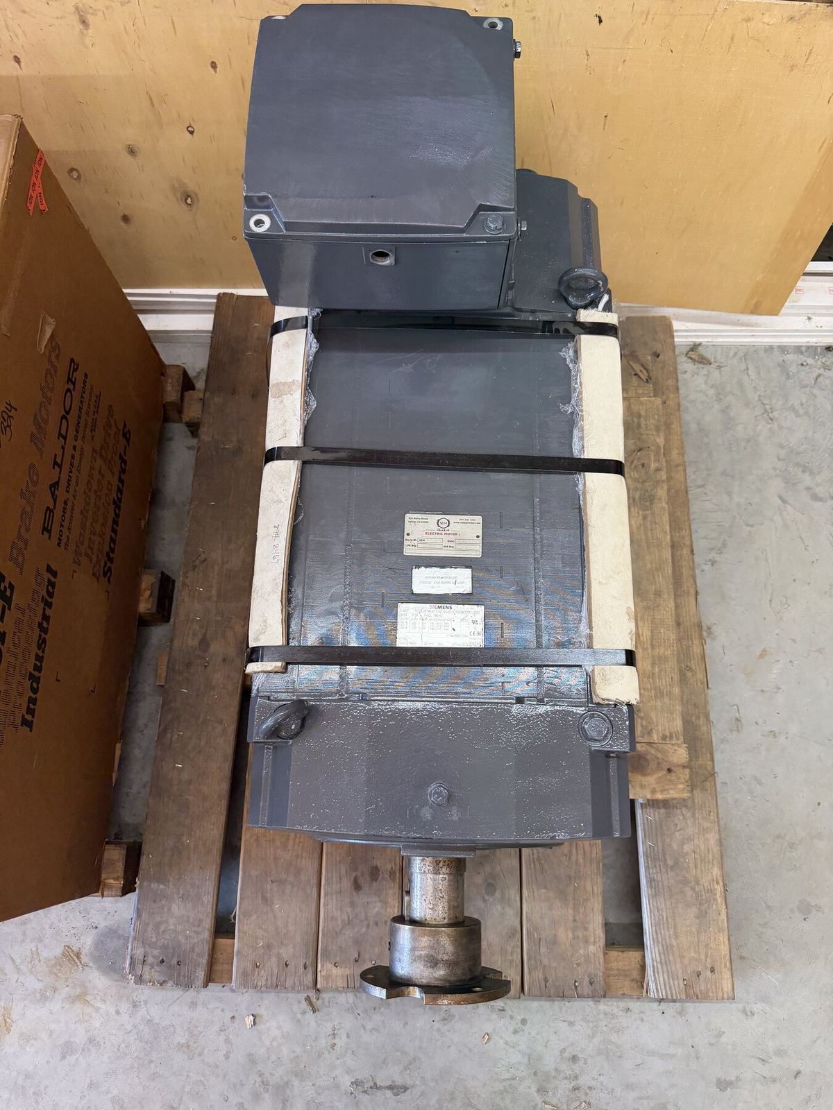 Siemens 1PH8228 226/237 kW water-cooled main-drive / spindle motor thumbnail 3