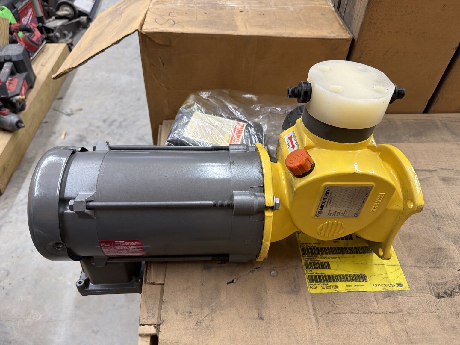 Milton Roy MacRoy 0.18 GPH 175 PSI explosion-proof metering pump