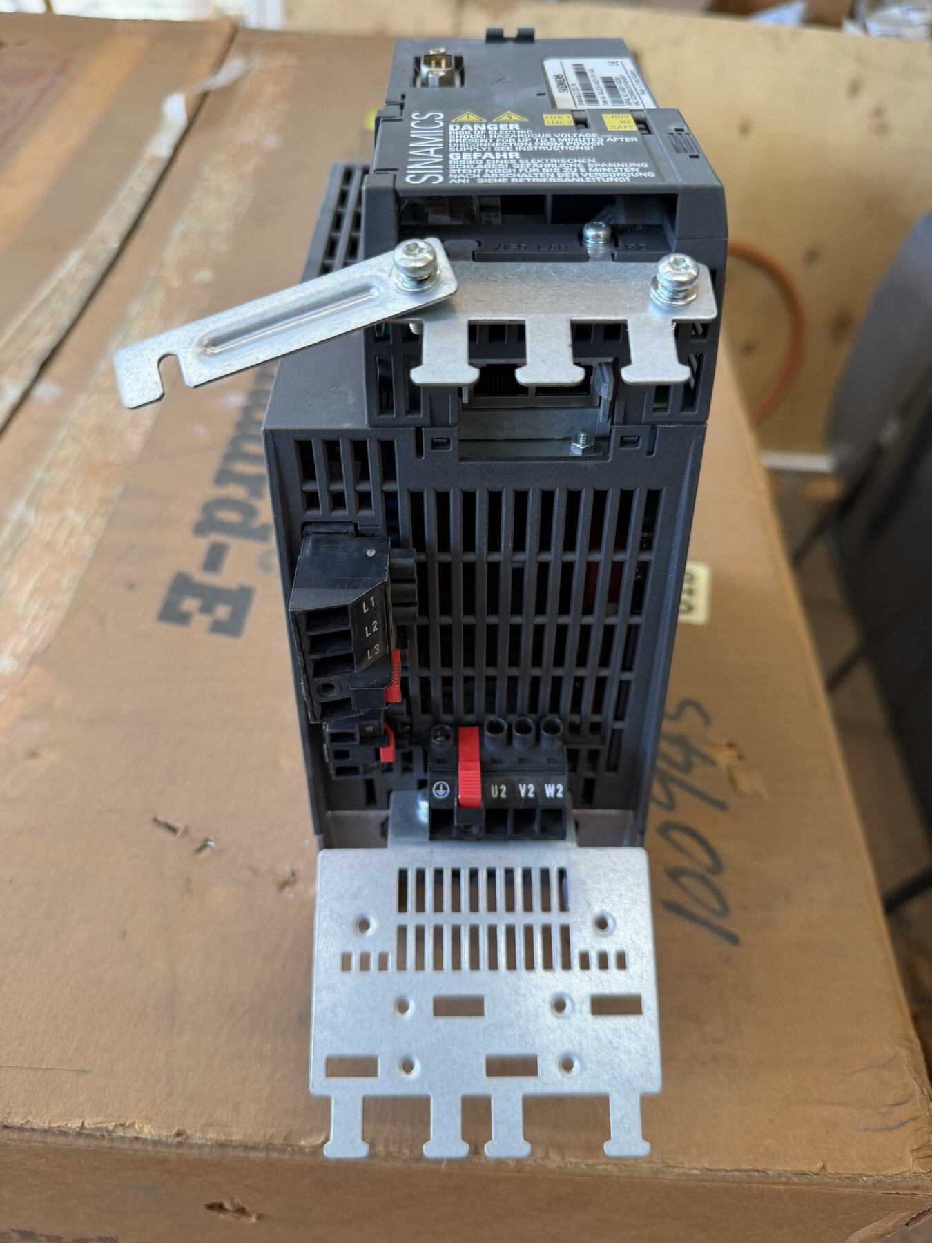 Siemens SINAMICS G120C PN variable frequency drive — 7.5 kW / 10 hp thumbnail 10