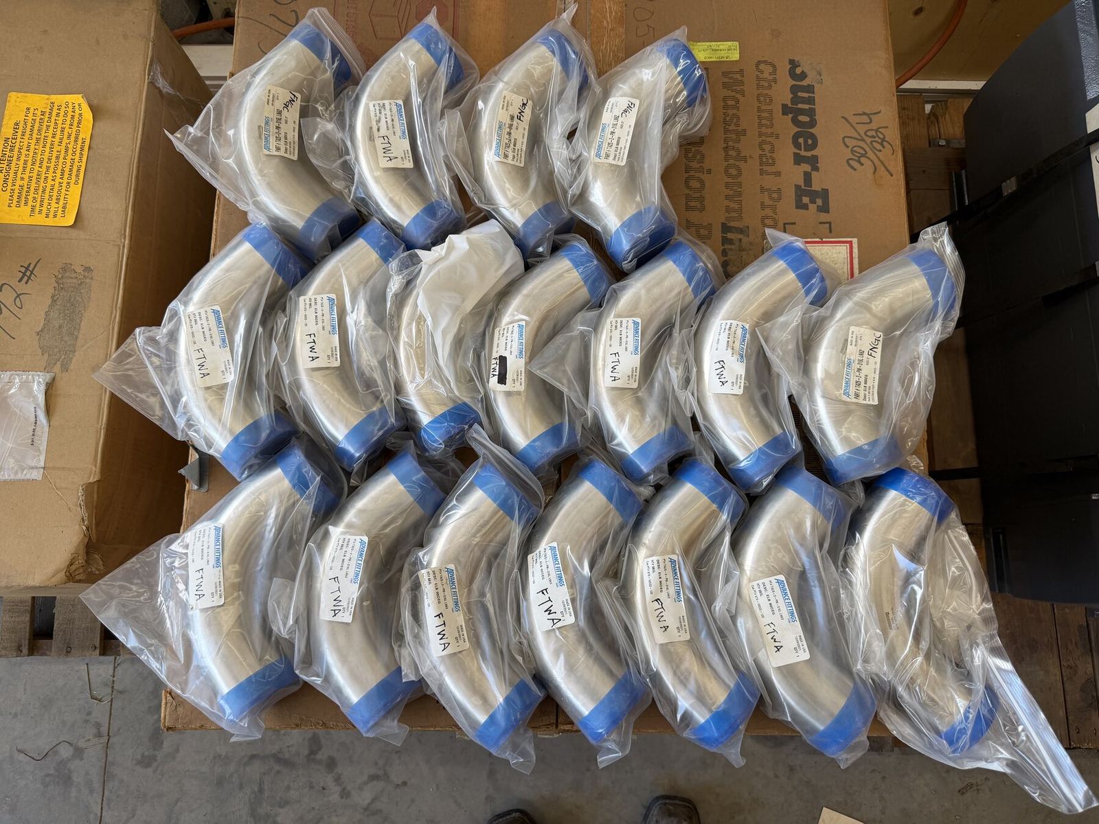 Advance Fittings Corp. 3 in 316L electropolished 90° sanitary weld elbows