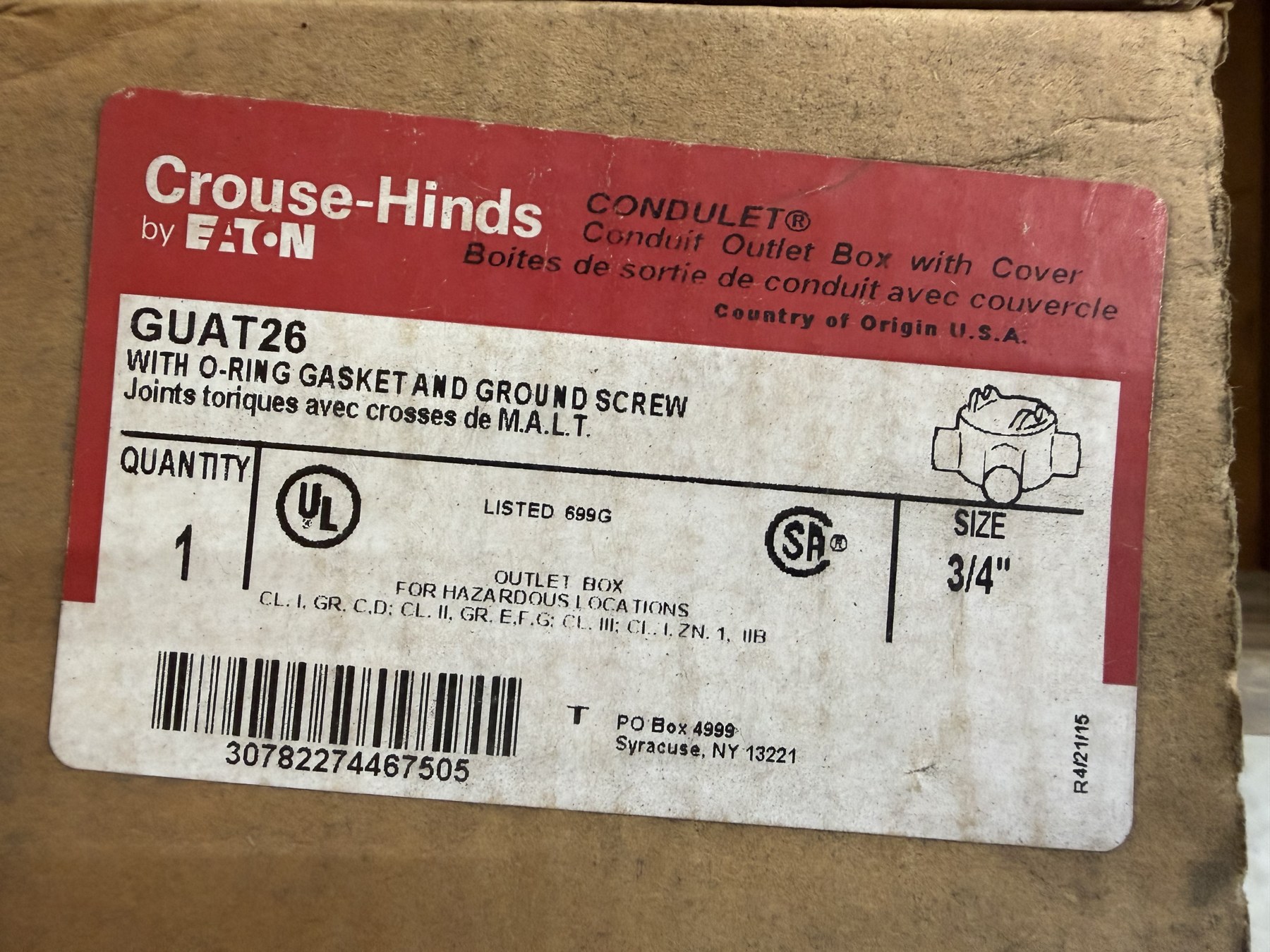 Eaton Crouse-Hinds GUAT26 3/4-inch T conduit outlet box with cover thumbnail 2