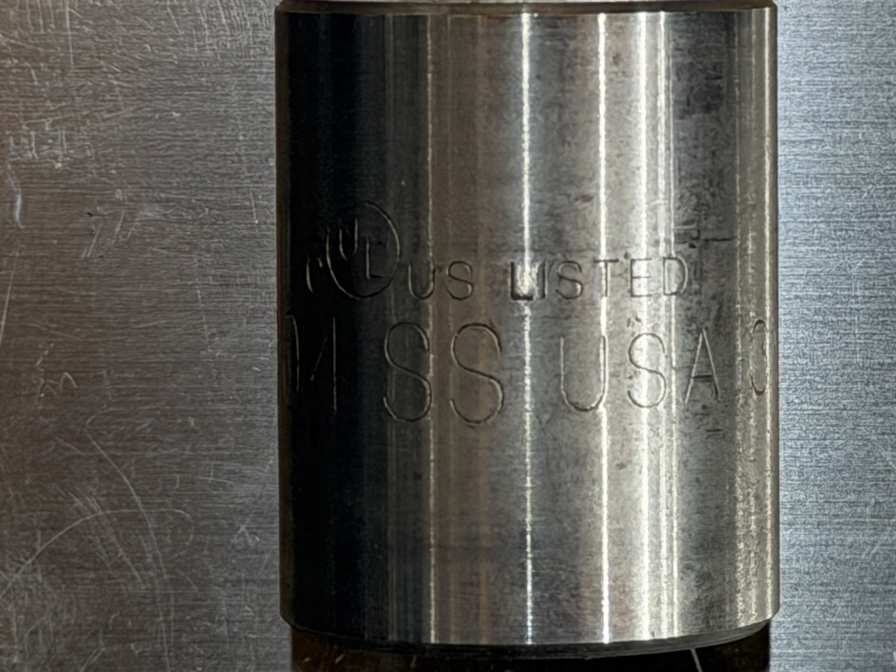 3/4-inch 304 Stainless Steel Threaded Couplings — Lot of 5 thumbnail 3