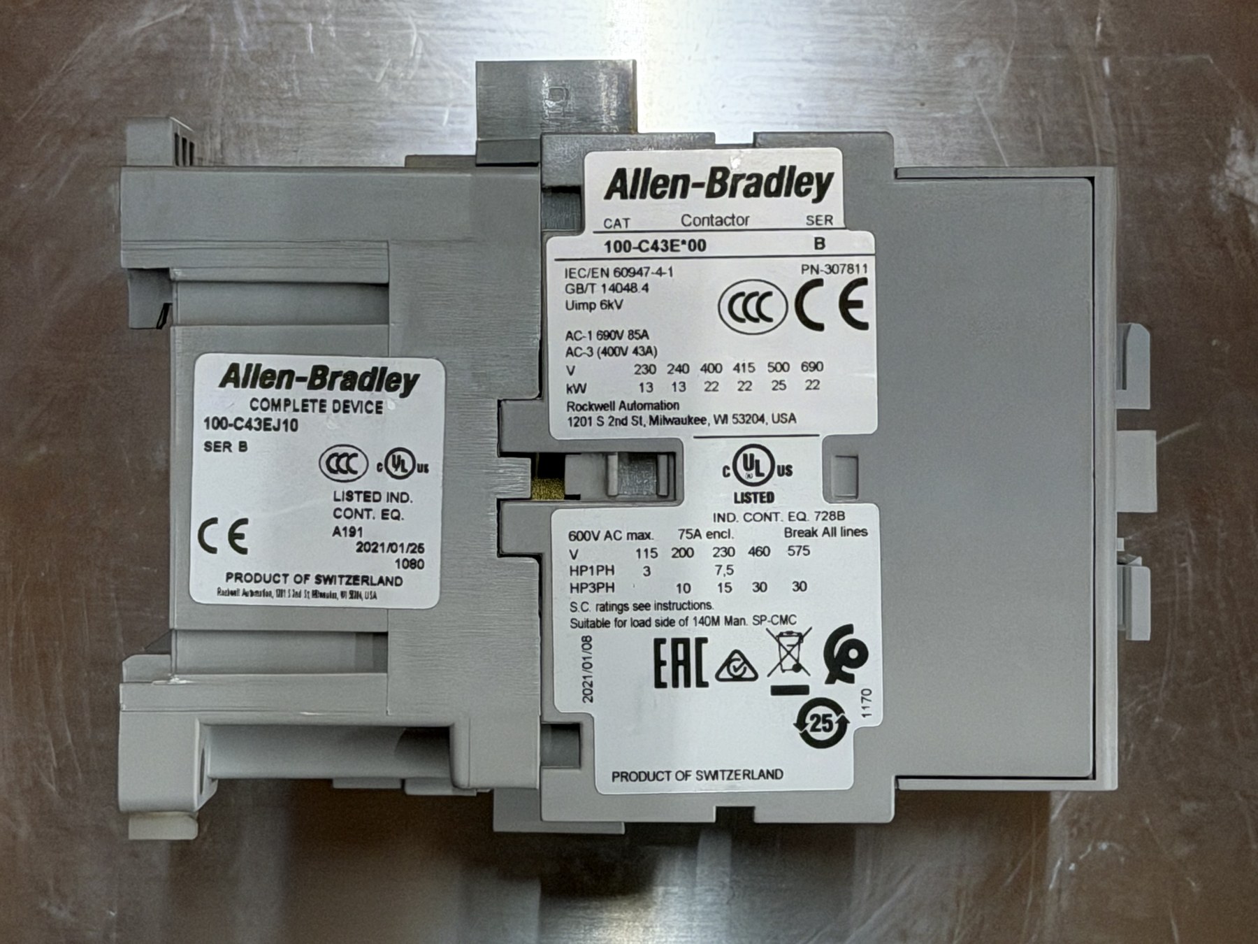 Allen-Bradley 100-C43EJ10 Series B Contactor 43A 24V DC with 1 NO Auxiliary thumbnail 2