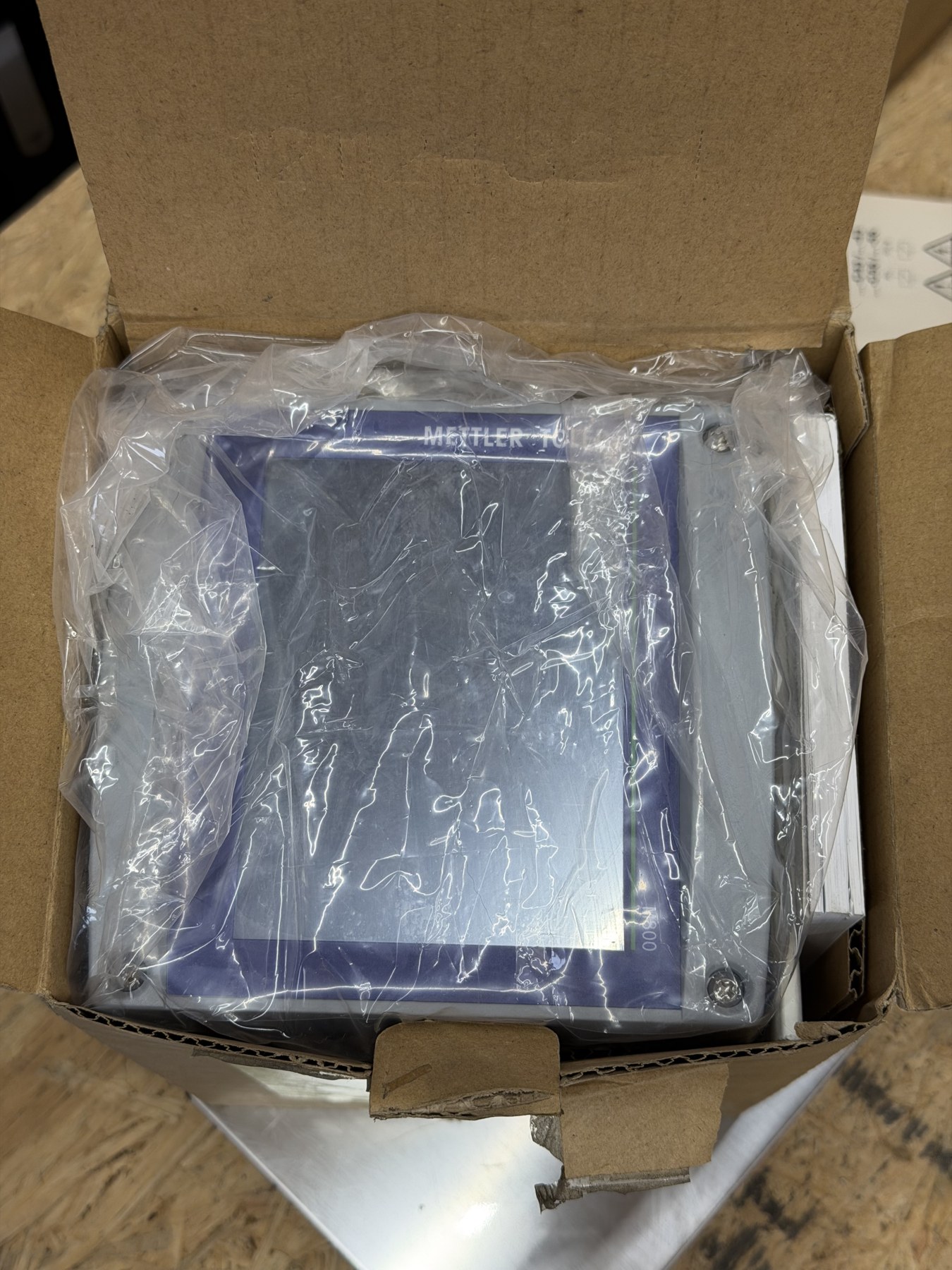 Mettler Toledo M800 Water Transmitter 58000802 thumbnail 4