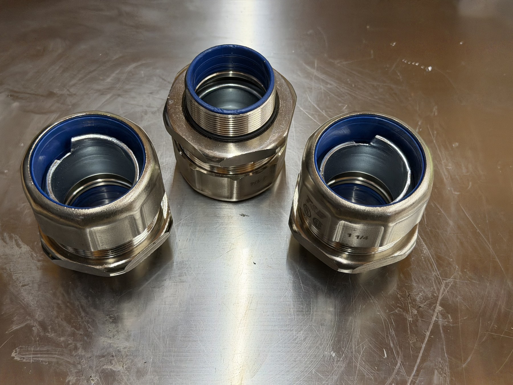 M40 to 1-1/4-inch Sealtight Connectors — Lot of 3 thumbnail 2
