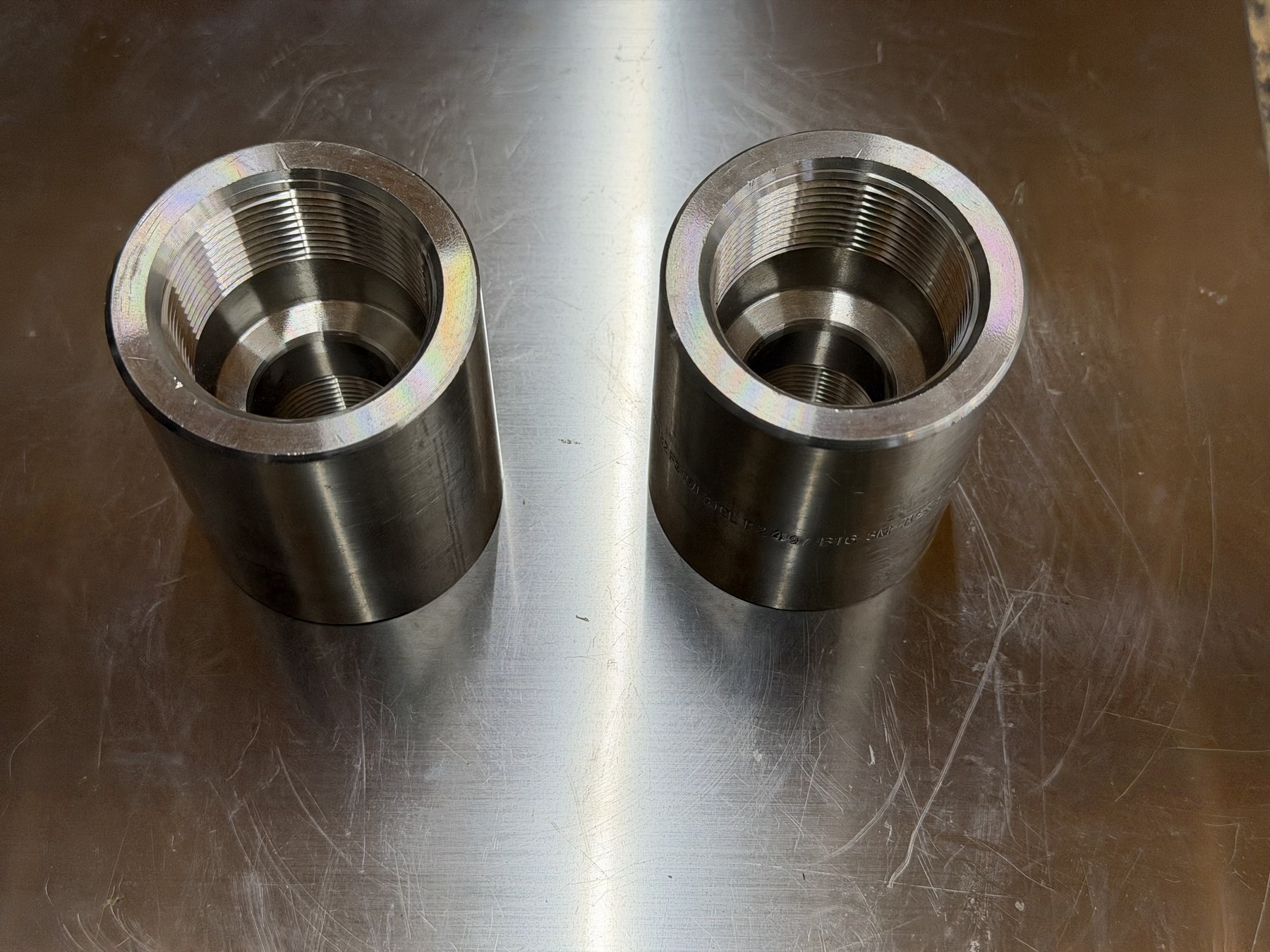 1-1/2 x 1-inch 316/316L Stainless Class 3000 Threaded Reducing Couplings — Lot of 2 thumbnail 2